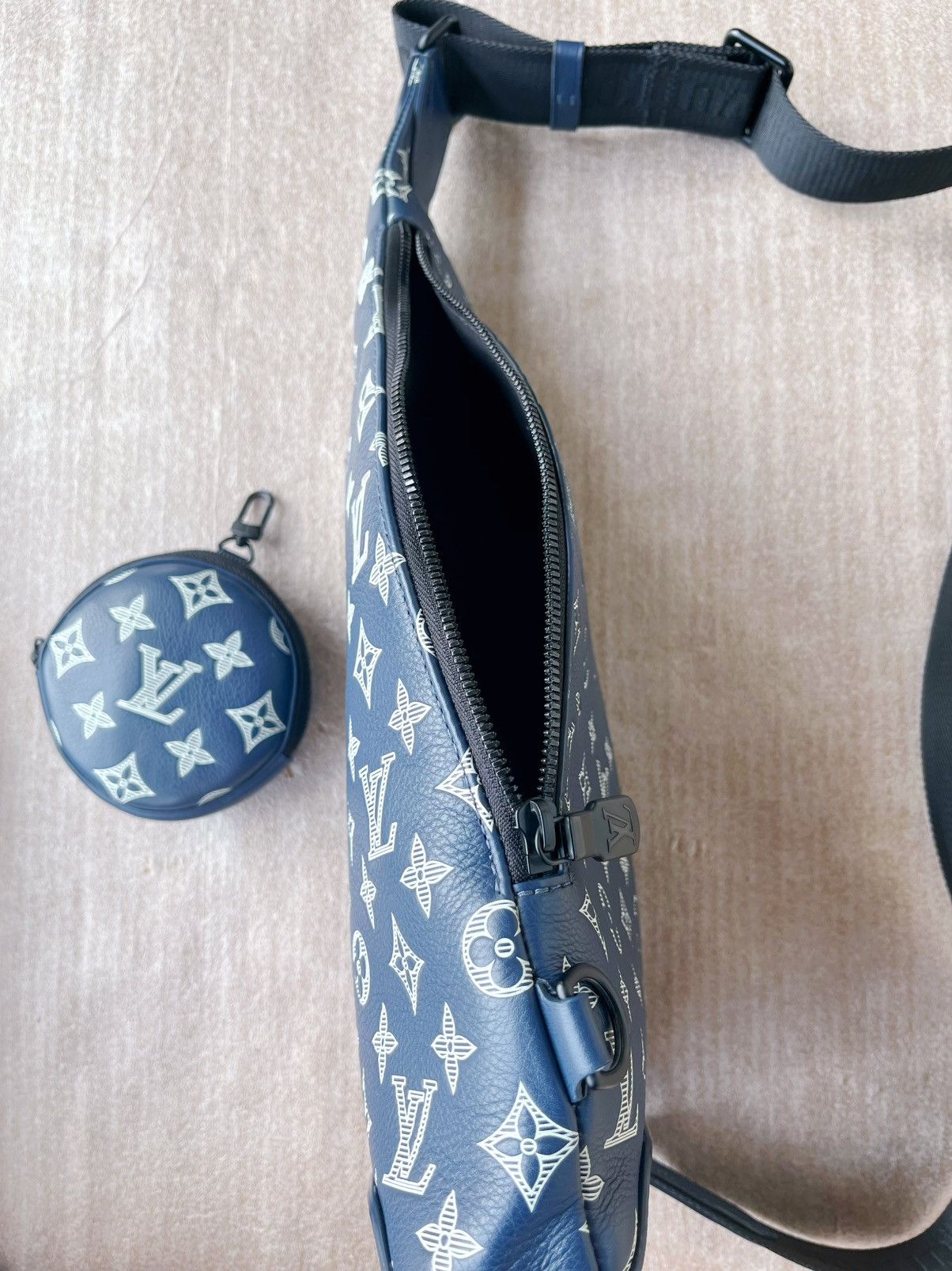 Louis Vuitton New Louis Vuitton shoulder bag Size ONE SIZE - 5 Thumbnail