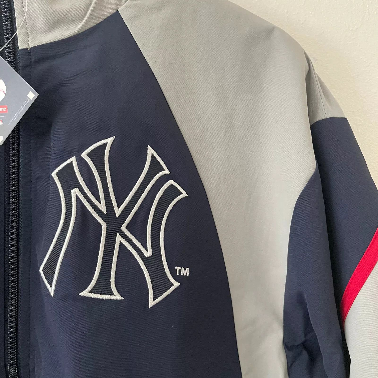 MLB × New York Yankees × Supreme New York Yankees Track Jacket Baseball NEW Size US S / EU 44-46 / 1 - 5 Thumbnail