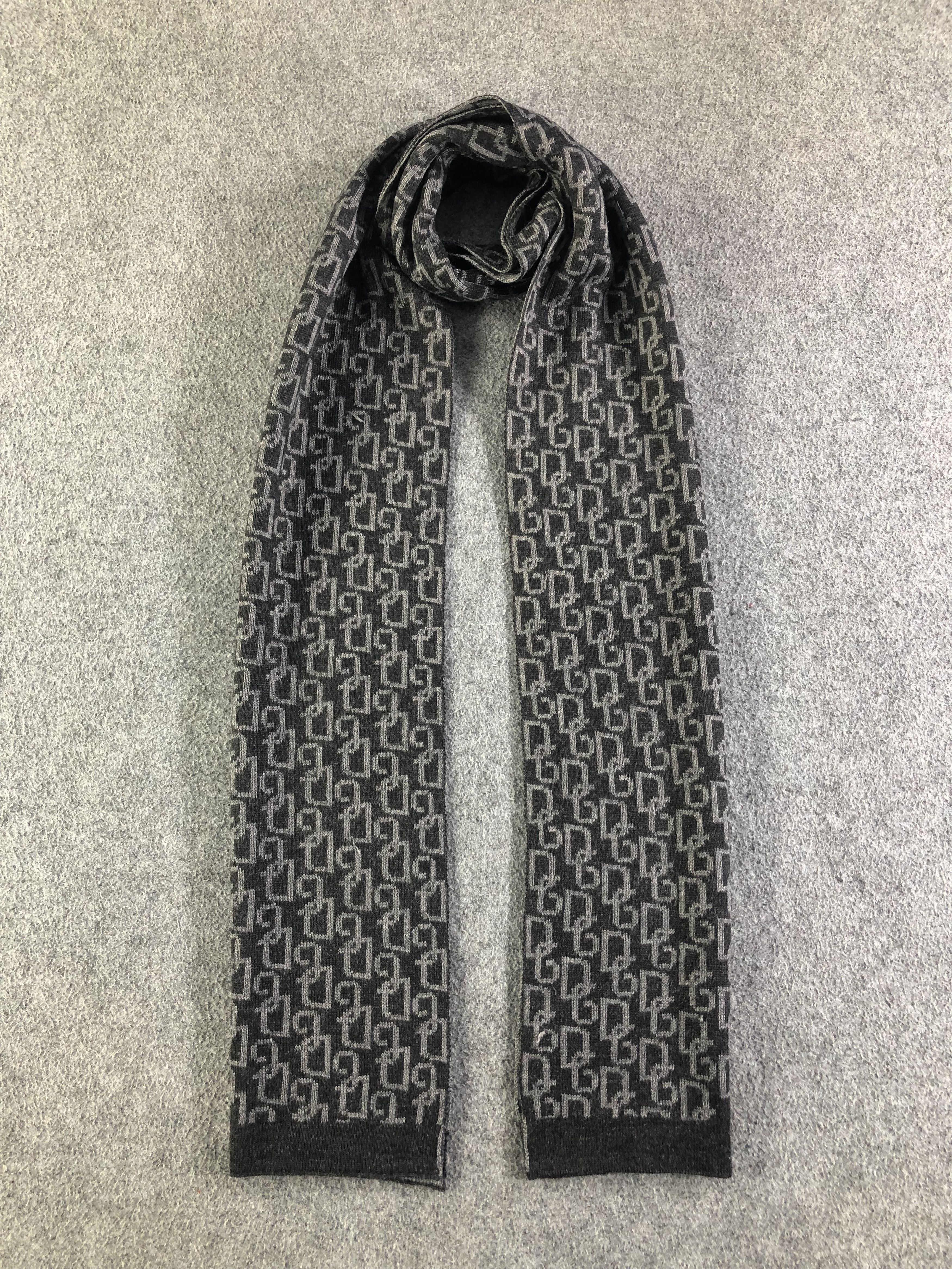 Dolce & Gabbana Dolce & Gabbana Scarf / Muffler / Neckwear SS1267 Size ONE SIZE - 1 Thumbnail