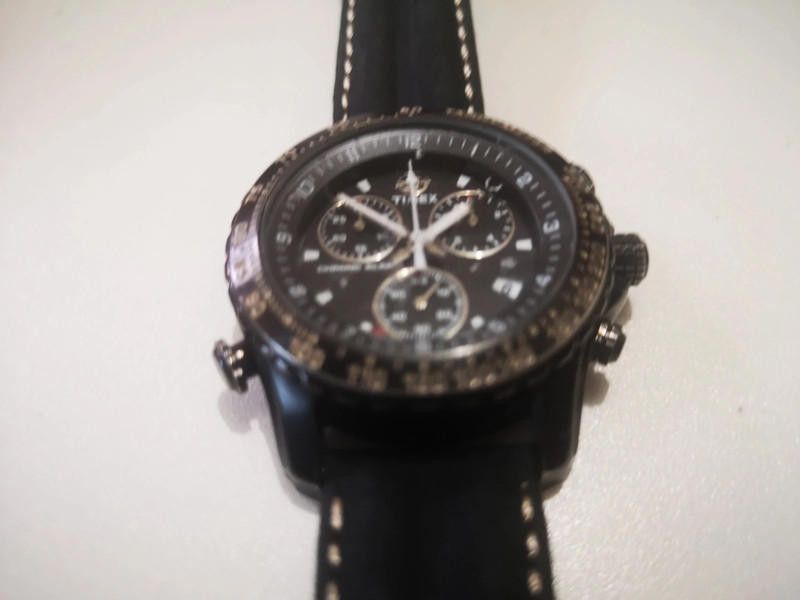 Designer Accurist men's black dial leather strap watch Size ONE SIZE - 8 Thumbnail