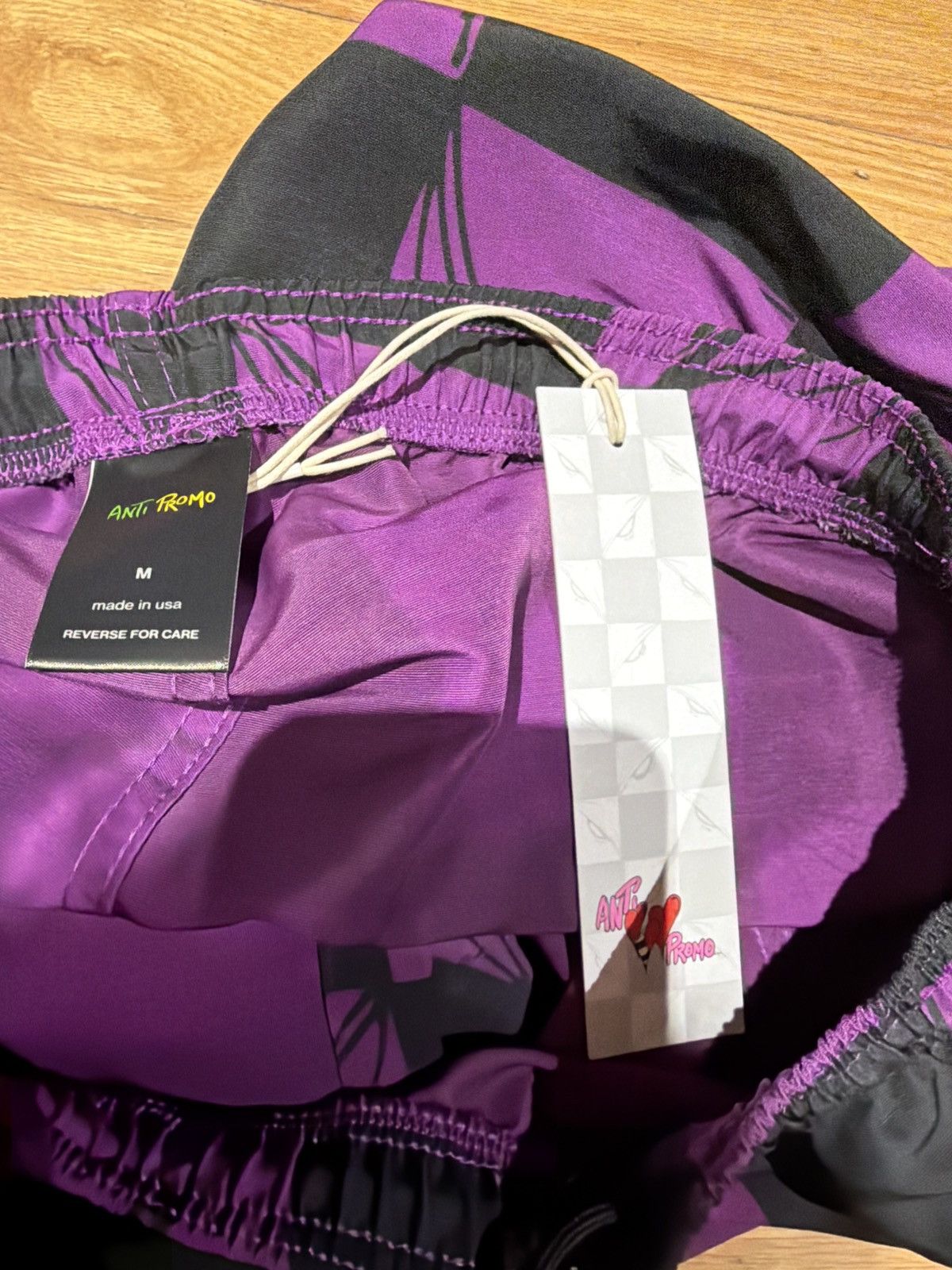 Matty Boy Matty boy anti promo 99 eyes black purple swim shorts medium Size US 30 / EU 46 - 2 Thumbnail