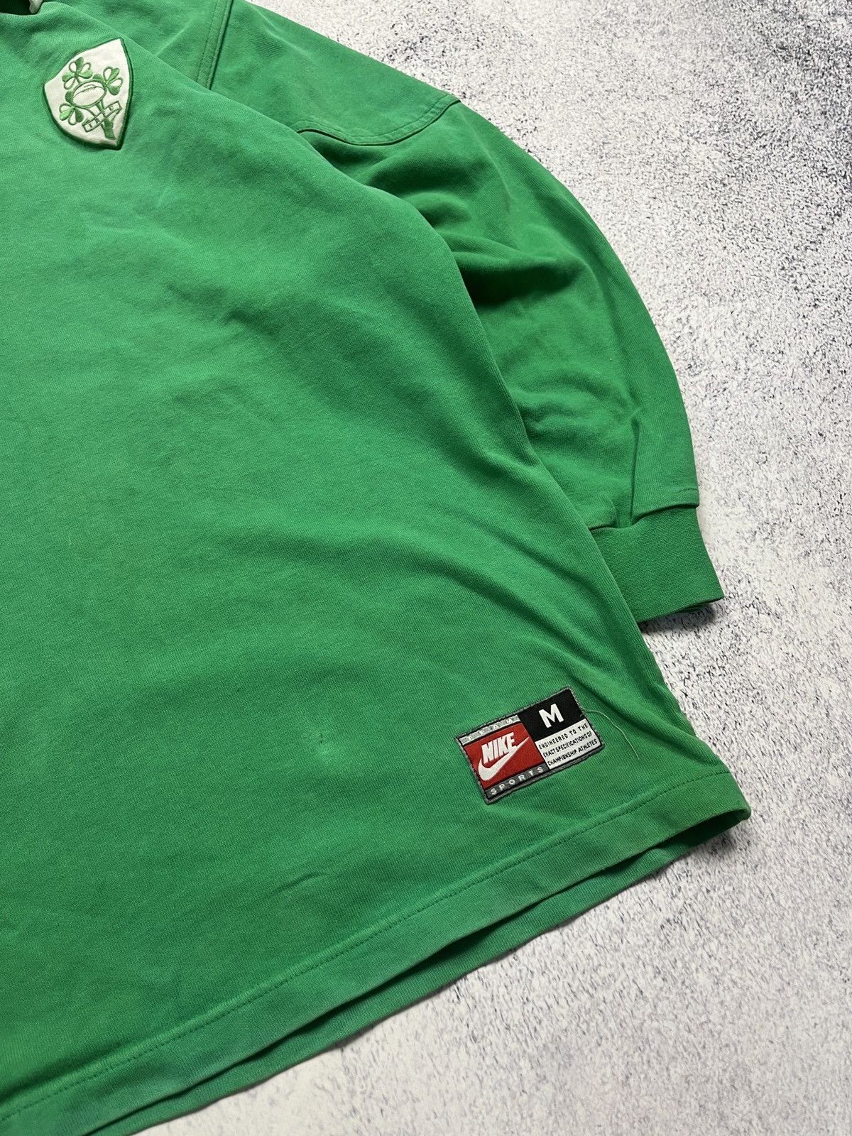 Nike Vintage Nike Ireland 1998 Retro Rugby Longsleeve Shirt Rare Size US M / EU 48-50 / 2 - 4 Thumbnail