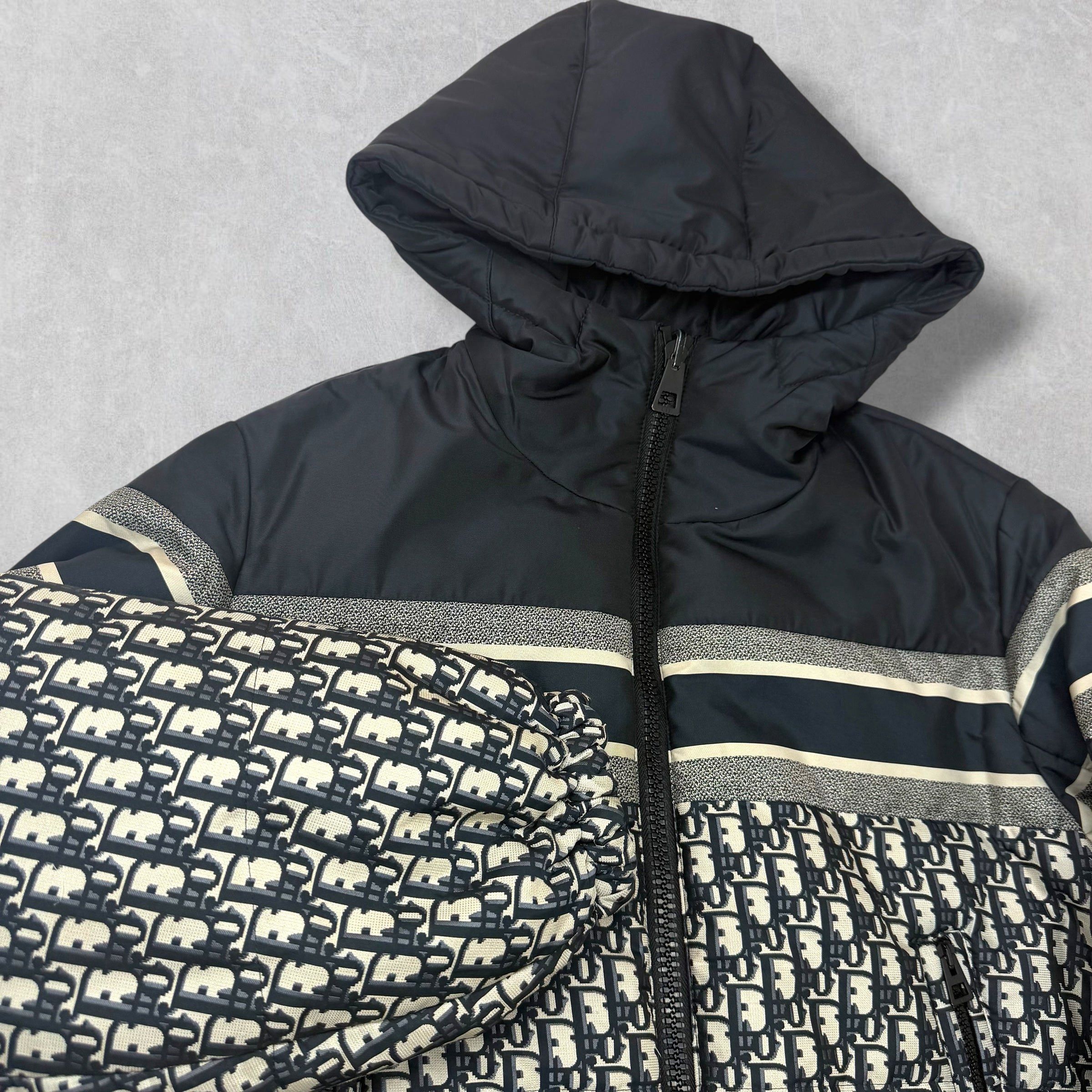 Dior Dior Reversible Cropped Puffer Jacket XS Size XS / US 0-2 / IT 36-38 - 3 Thumbnail