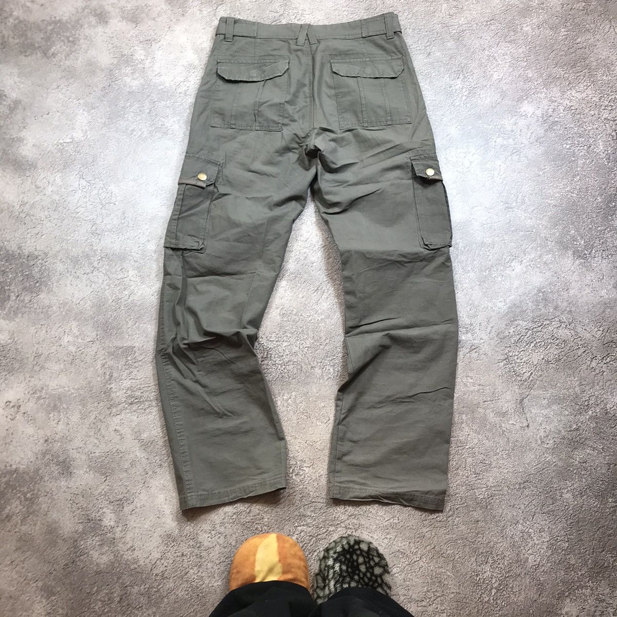 Vintage Vintage 90s Baggy Cargo Pants Faded Olive Workwear Grunge 30 Size US 30 / EU 46 - 6 Thumbnail