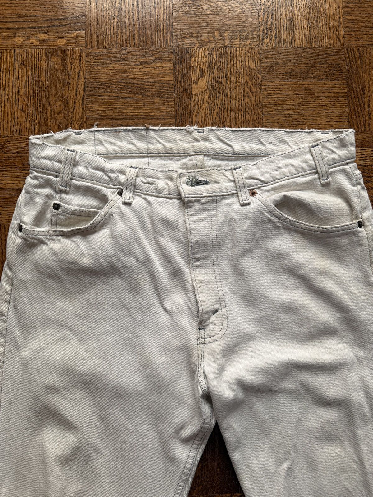 Levi's Vintage 80s Levi's Thrashed Cream Denim Jeans Size US 35 - 7 Thumbnail