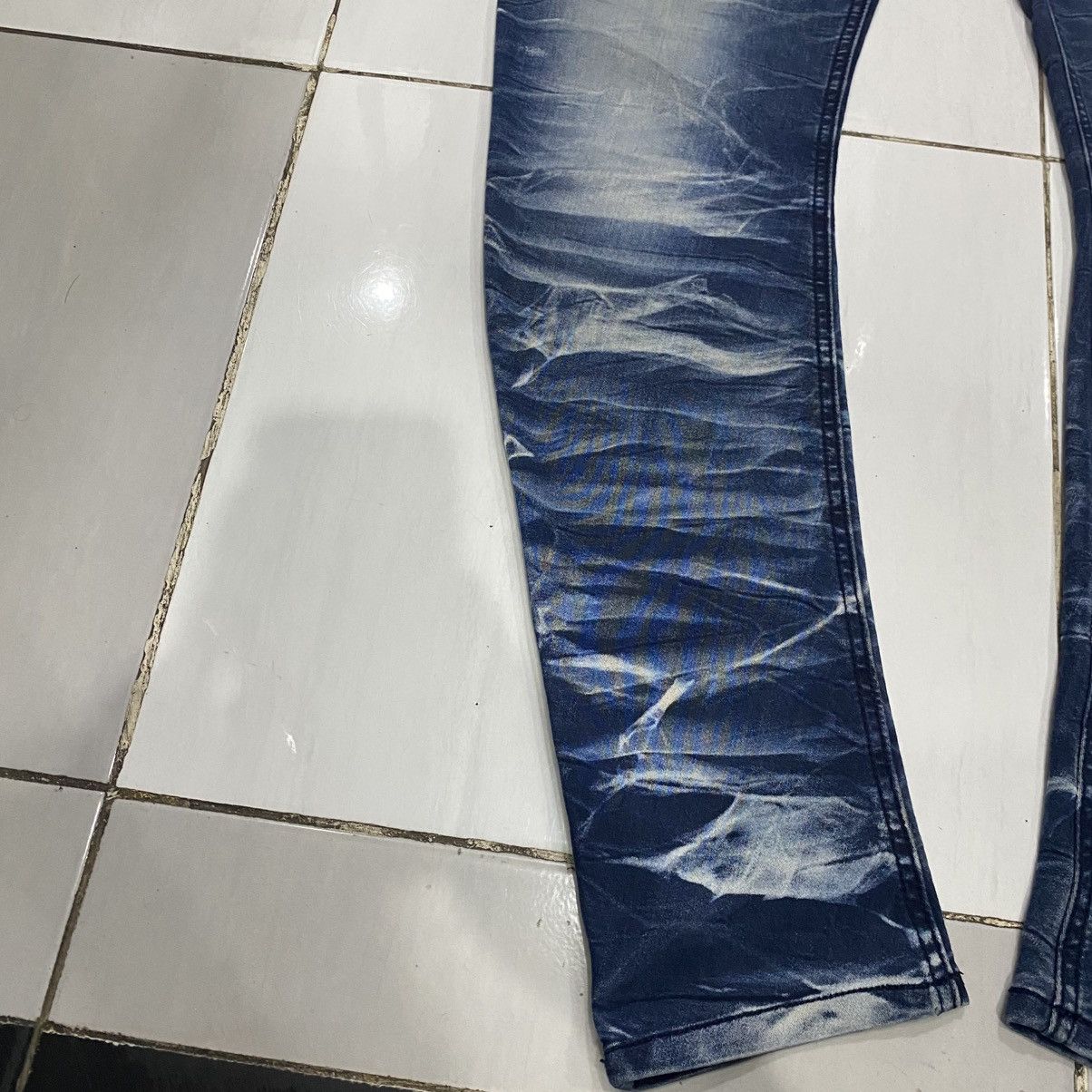 Japanese Brand × semanticdesign 🇯🇵 Semantic Design Jeans Whiskered tiger stripe wax design Size US 30 / EU 46 - 4 Thumbnail