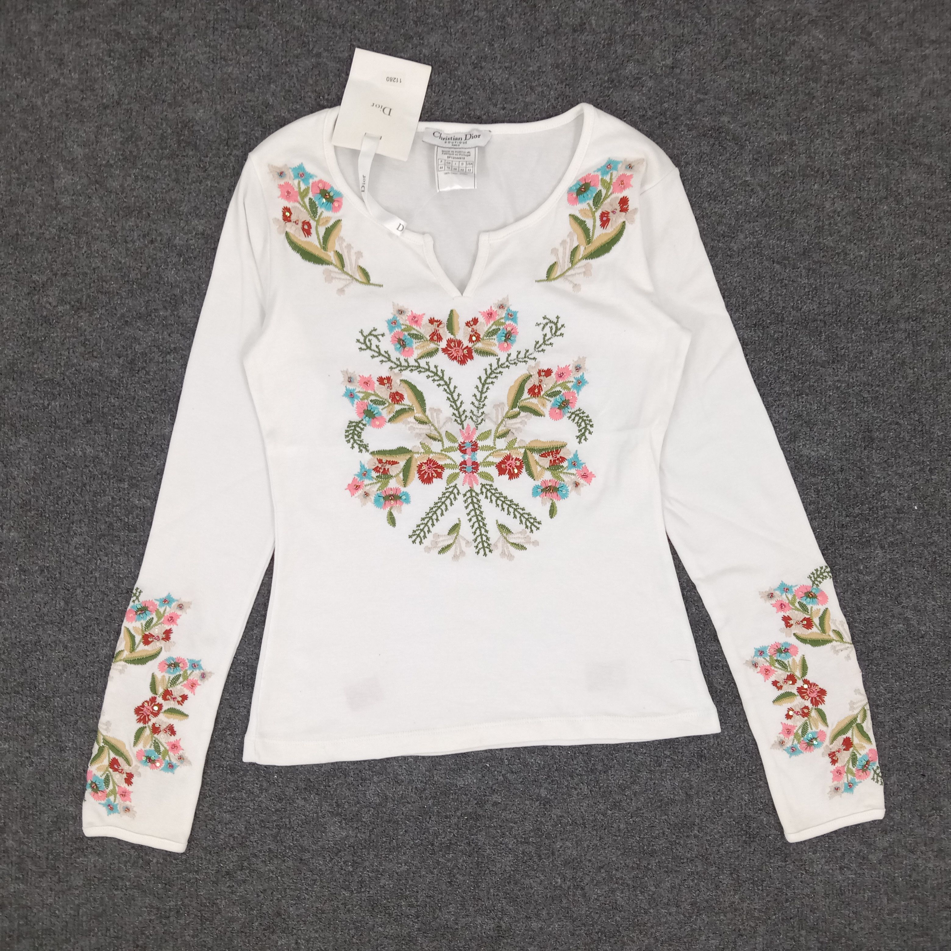 Christian Dior Monsieur × Vintage Christian Dior Italian Brand Long Sleeve Tshirt Size XS / US 0-2 / IT 36-38 - 1 Thumbnail