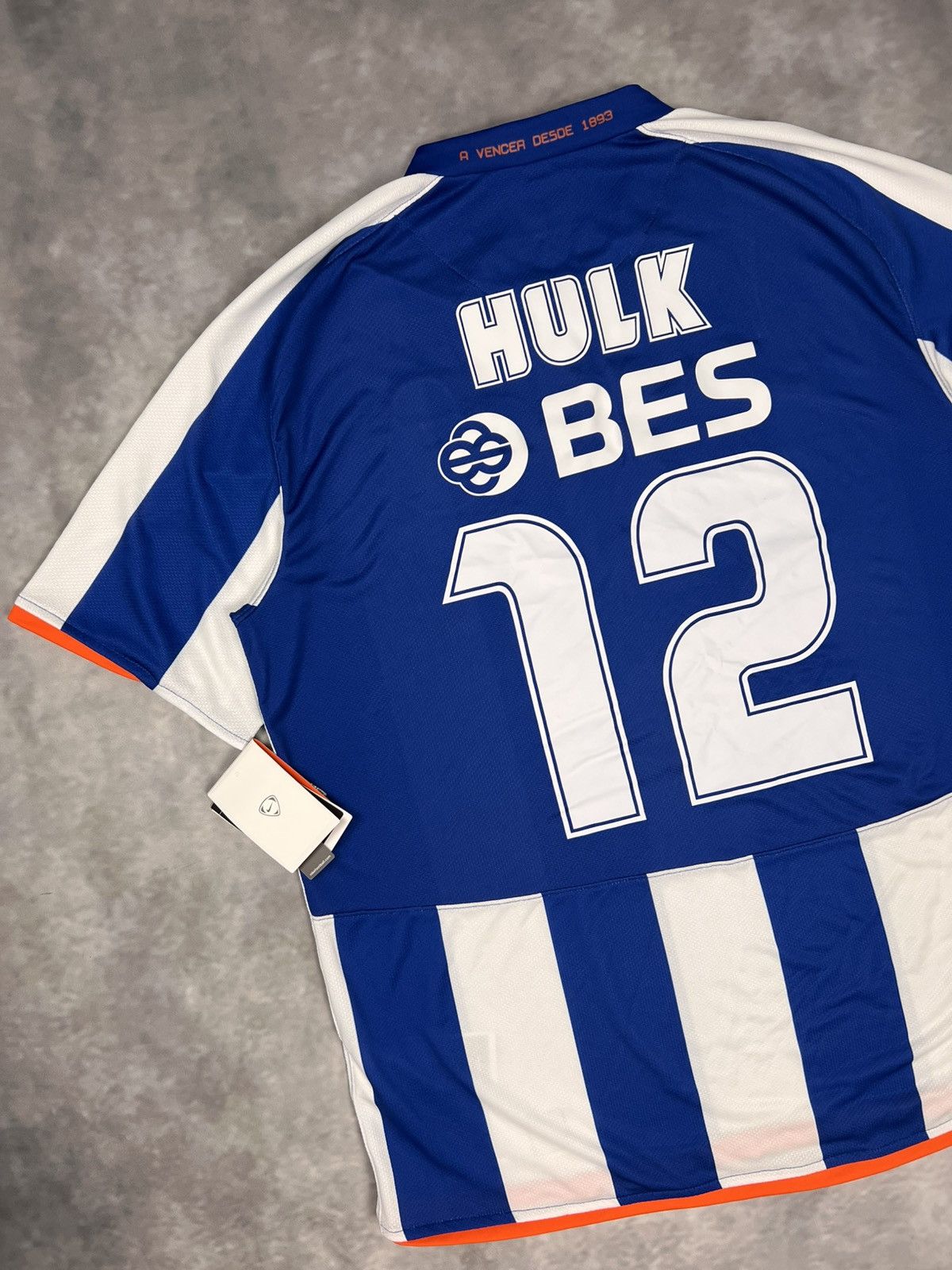 Nike Nike FC Porto 2008-09 Home Jersey HULK #12 BNWT Size L Vtg Size US L / EU 52-54 / 3 - 1 Thumbnail