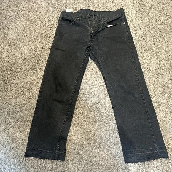 Levi's Levi’s 505.The black straight-leg style Size US 32 / EU 48 - 1 Thumbnail