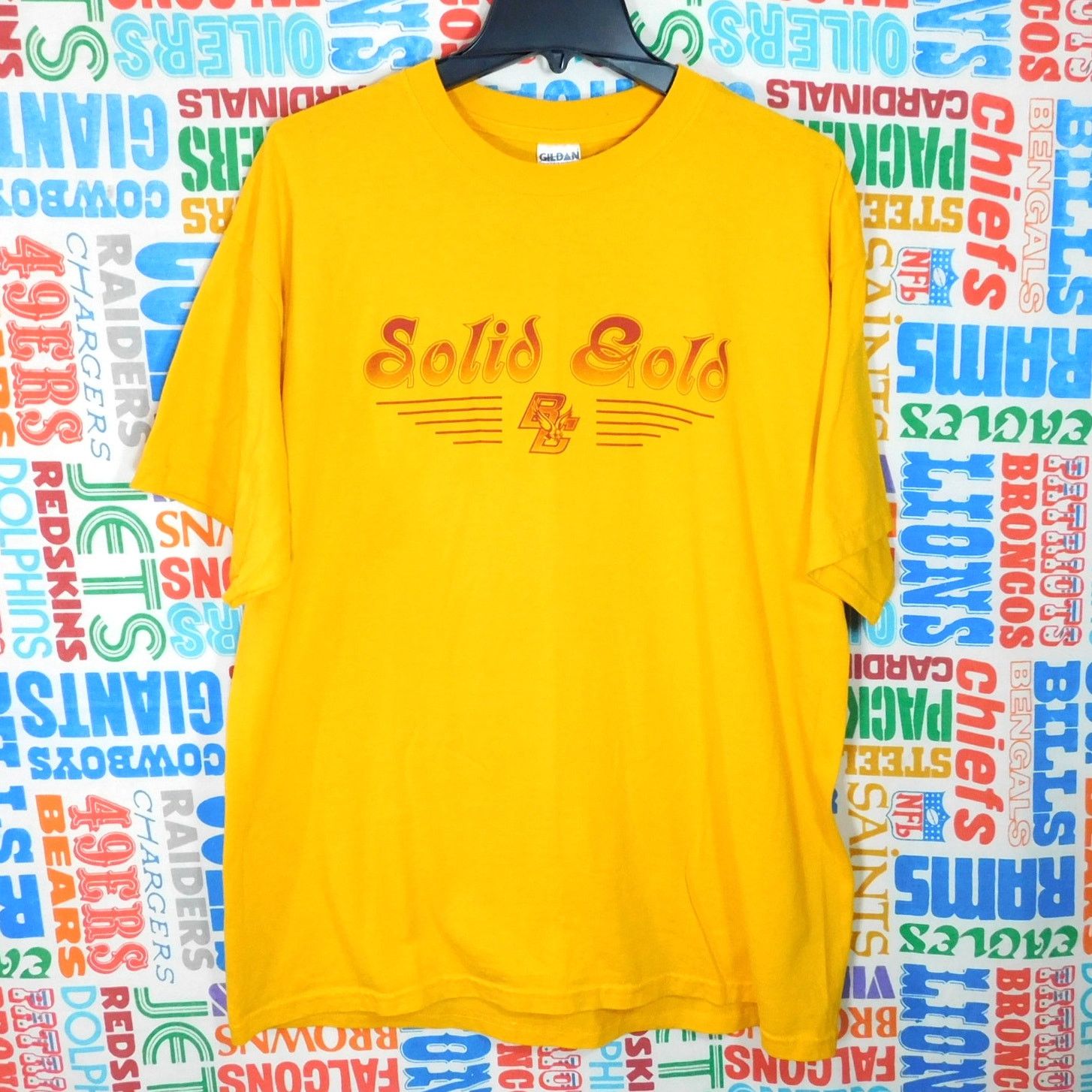 Gildan Y2K Boston College Eagles Solid Gold T Shirt Size XL Pontiac Size US XL / EU 56 / 4 - 1 Thumbnail