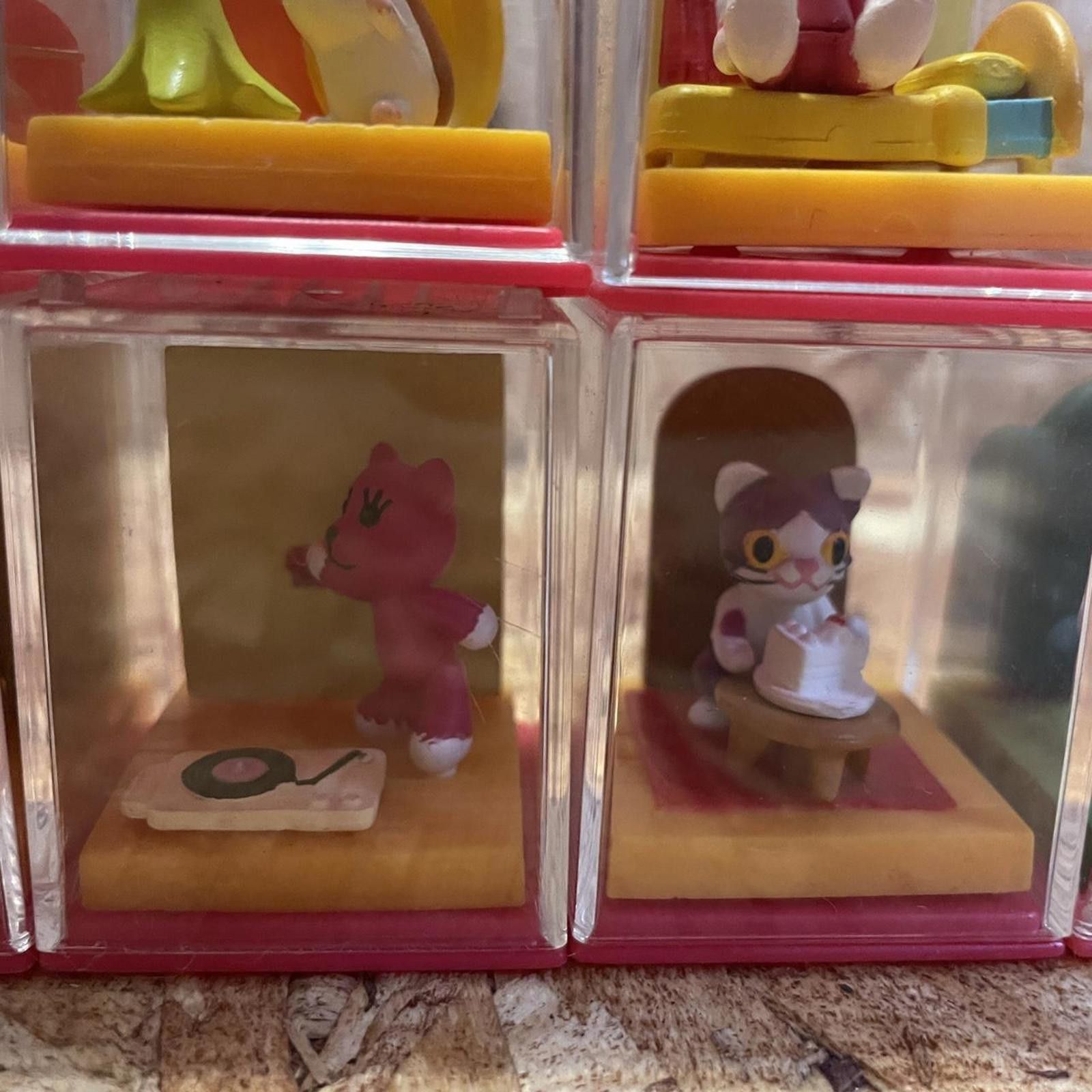 Other [90s Vintage] • : 1998 Bandai PostPet diorama figurine set Size ONE SIZE - 3 Thumbnail