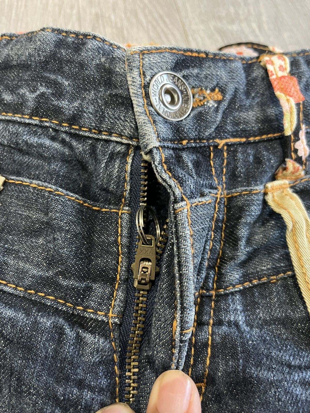 Japanese Brand RARE JEANS Double Waist Flower Distressed Denim Size US 28 / EU 44 - 9 Thumbnail