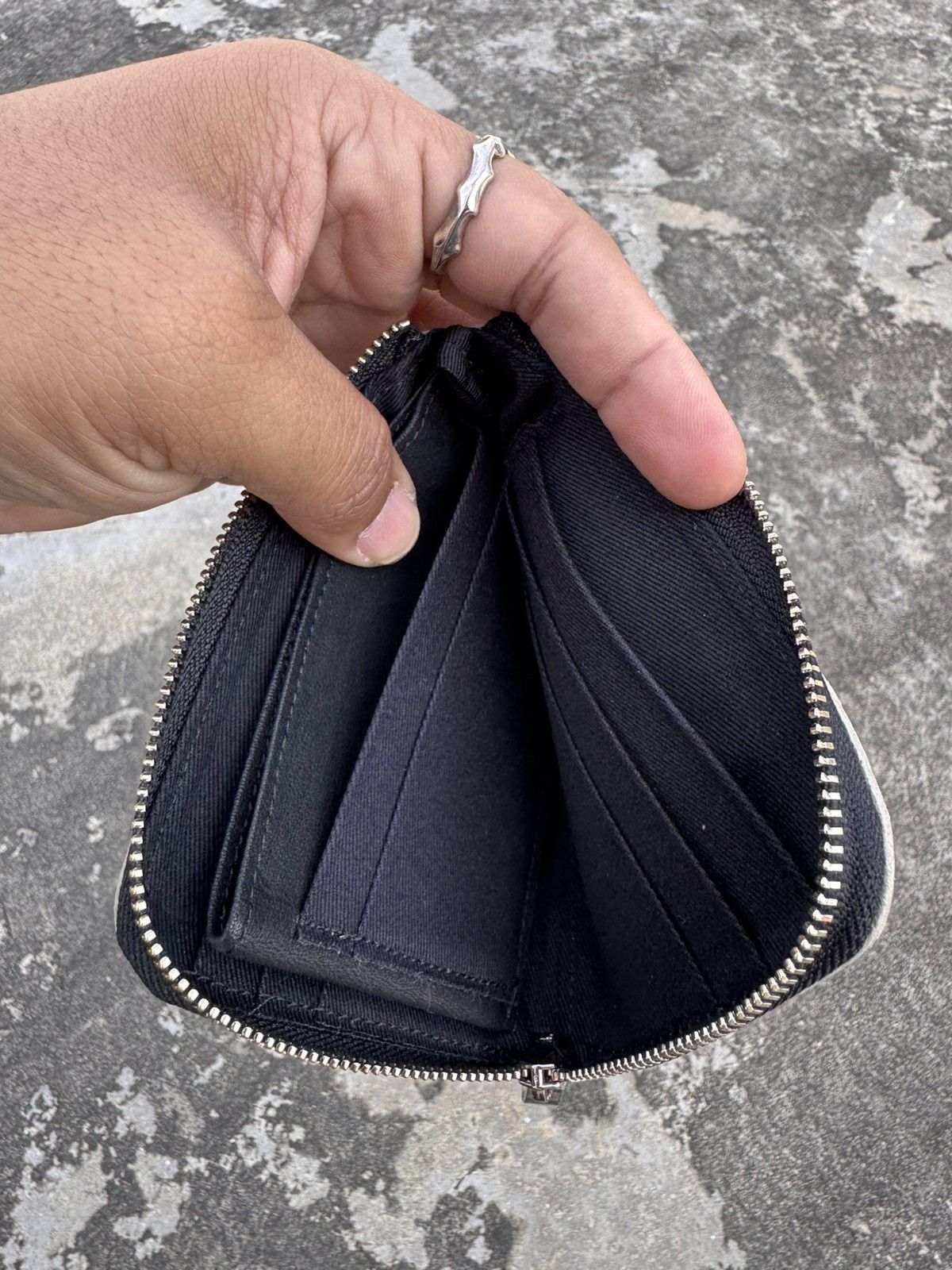 Yohji Yamamoto Kawa Kawa Japan by Yohji Yamamoto Rare Design Wallet Size ONE SIZE - 4 Thumbnail