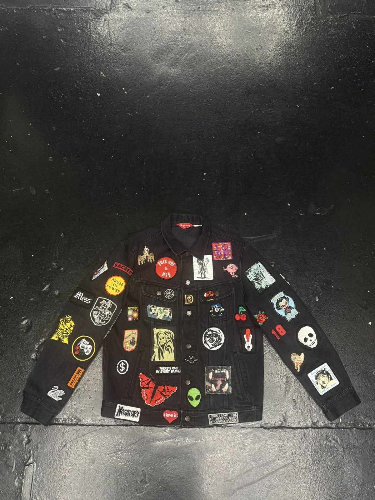 Supreme Supreme Patches Denim Trucker Jacket Size US L / EU 52-54 / 3 - 1 Thumbnail