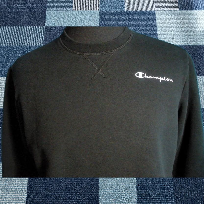 Champion Champion Sweatshirt Cropped Pullover Crewneck Black Adult Medium Size US M / EU 48-50 / 2 - 1 Thumbnail