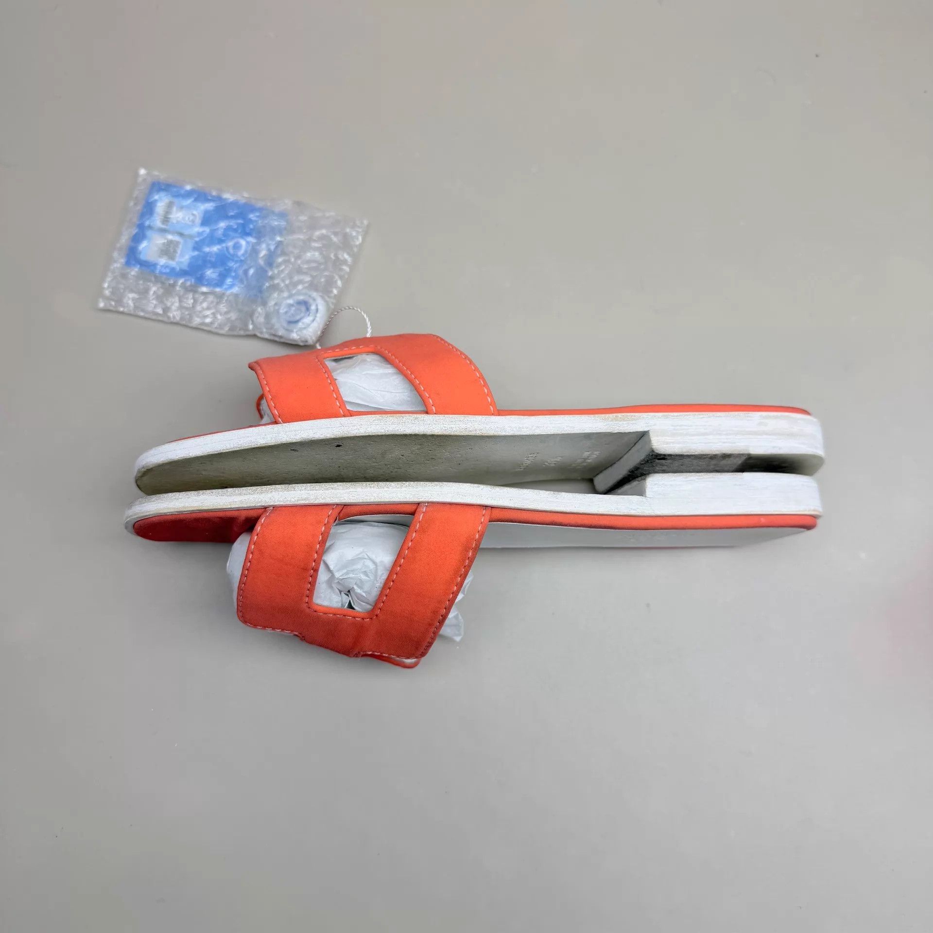 Hermes Hermes White & Orange H Slipper 99 New 37.5 Size US 7 / IT 37 - 5 Thumbnail