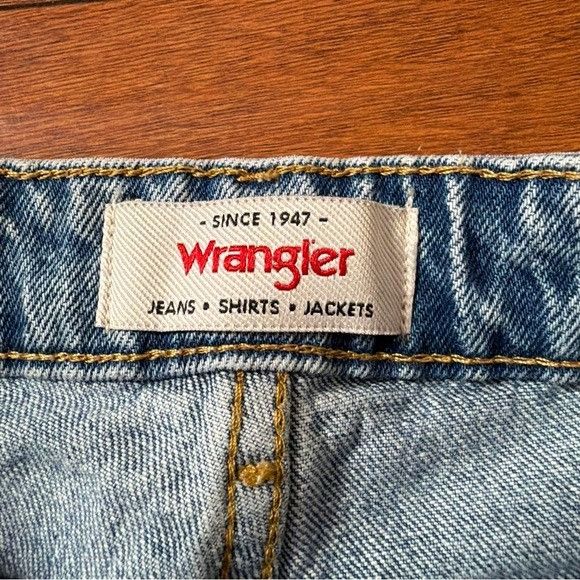 Wrangler WRANGLER HIGH RISE RODEO STRAIGHT CROP JEANS SZ 2/26 Size 24" / US 00 / IT 34 - 6 Thumbnail