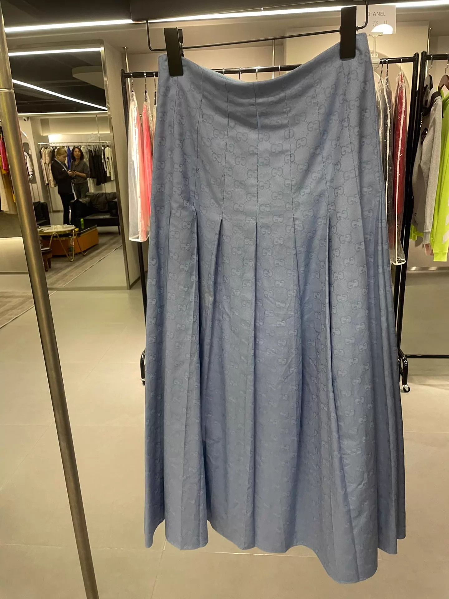 Gucci Gucci Blue Logo-Print Pleated Skirt Women's Summer Size 25" / US 0 / IT 36 - 2 Thumbnail