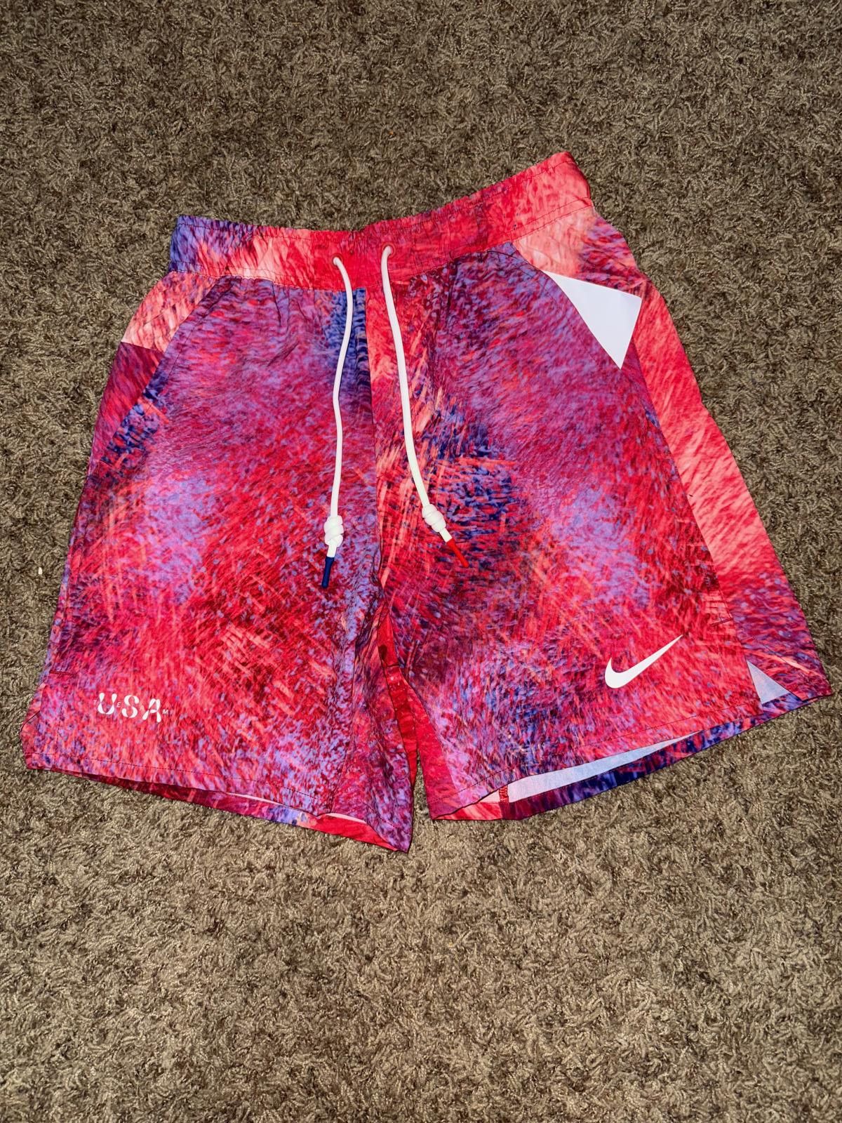 Nike Nike Men 7" Unlined Team USA Unlimited Dri-FIT Versatile Shorts Sample Size US 28 / EU 44 - 1 Thumbnail