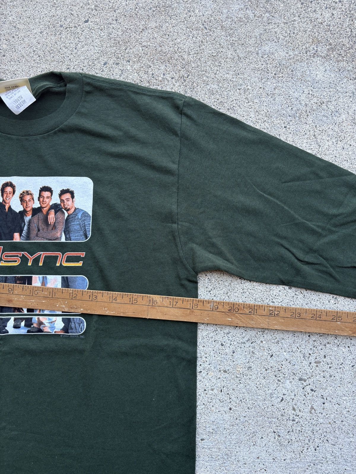 Tultex Vintage 2000 Winterland “NSYNC” Band Green L/S Shirt Size M Size US M / EU 48-50 / 2 - 8 Thumbnail