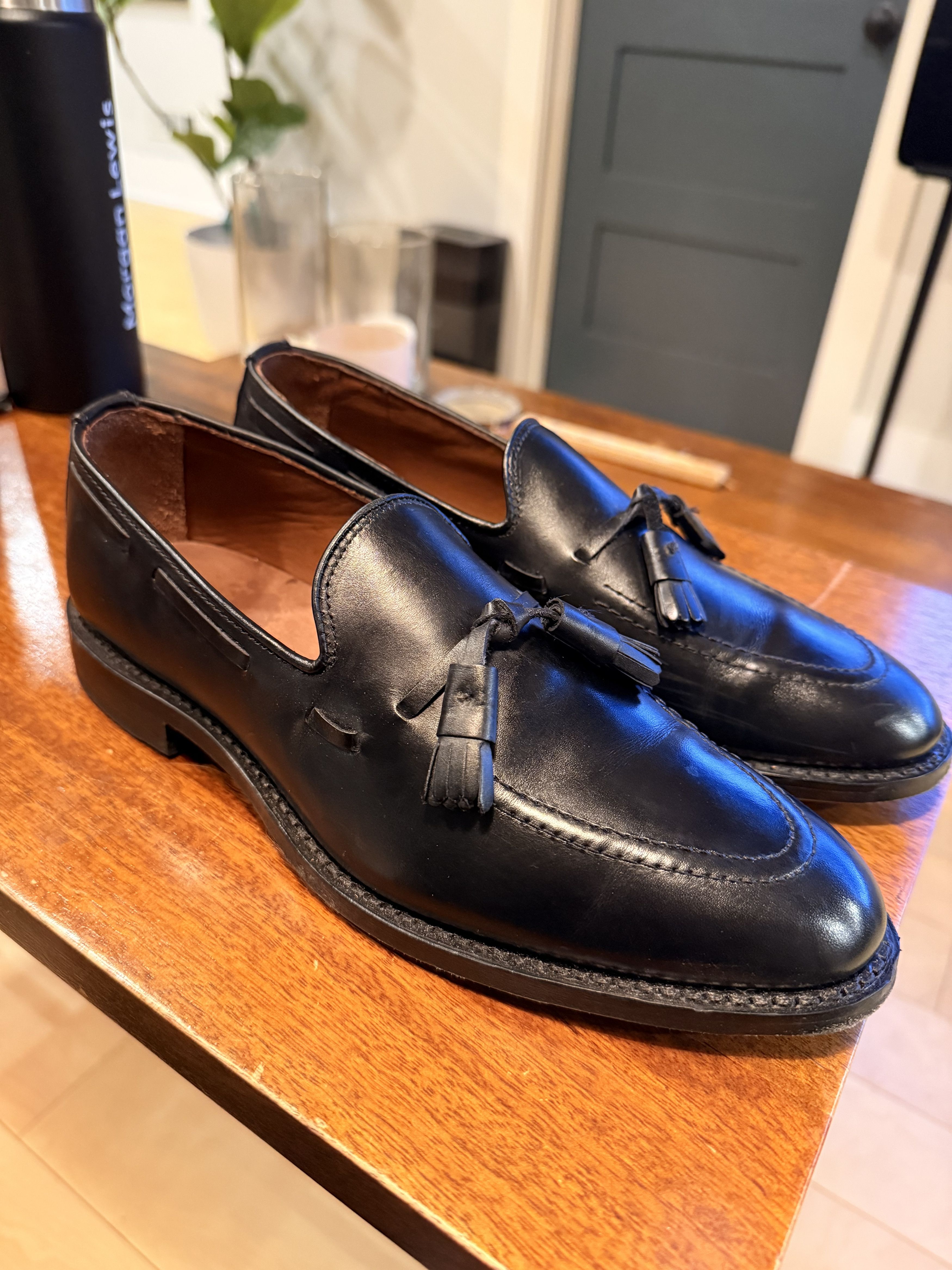 Allen‎ Edmonds Mens Saratoga Grayson Tassel Shoes 10.5D Black Leather Loafers Allen Edmonds Grayson Tassel Loafer Black | Mercari main image 2