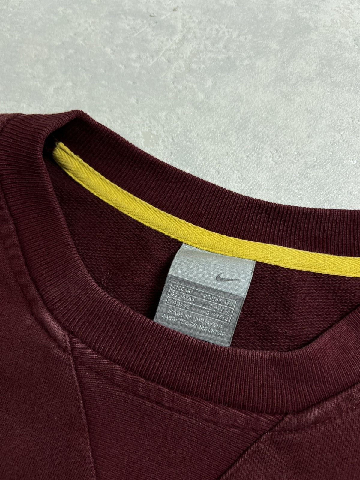 Nike 90s Nike Big Logo Spellout Vintage Y2K Oversized Sweatshirt Size US M / EU 48-50 / 2 - 6 Thumbnail