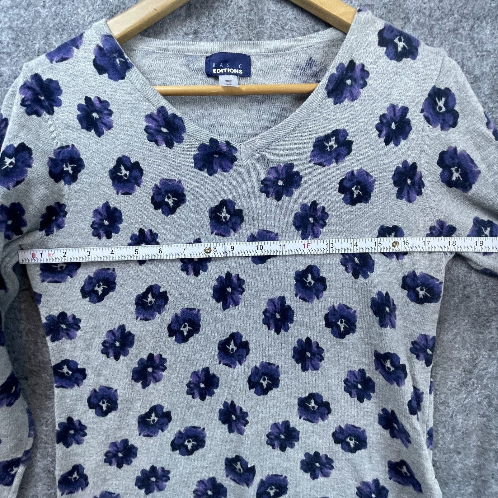 Basic Editions Basic Edition Sweater Womens Med Gray Purple Floral Y2K Boho Size M / US 6-8 / IT 42-44 - 3 Thumbnail