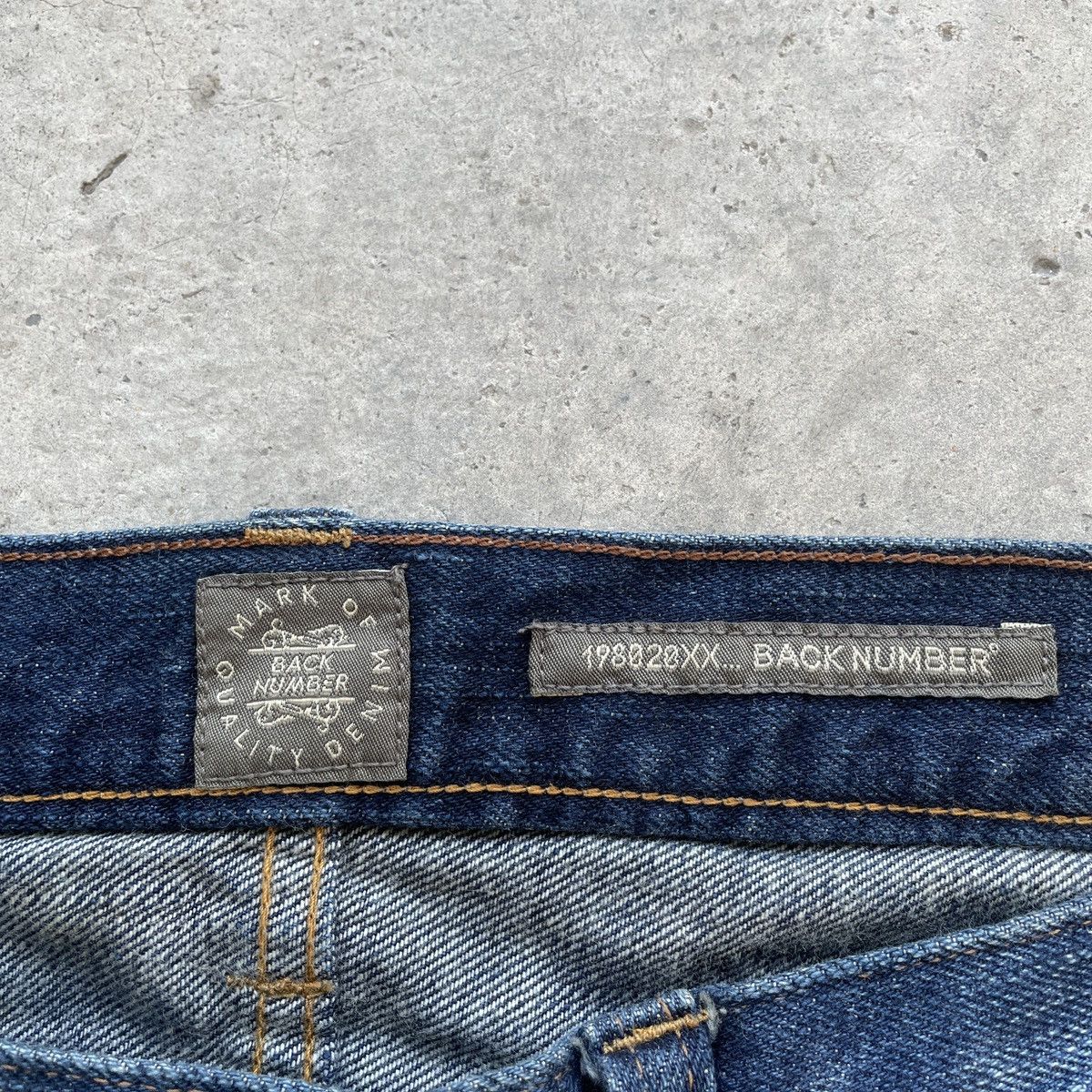 Japanese Brand Vintage Back Number Faded Denim Jeans Pants Splash Paints Size US 33 - 7 Thumbnail