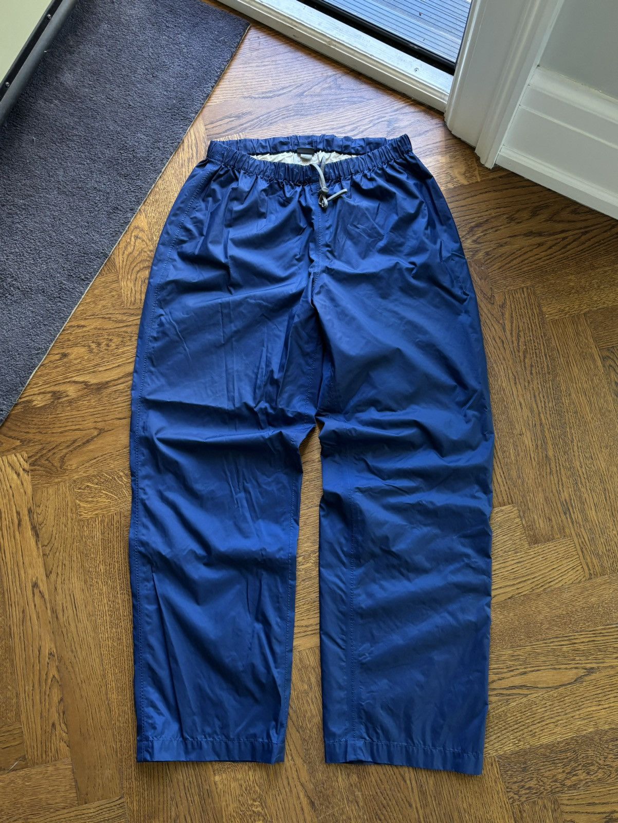 Mountain Equipment × Mountain Equipment Company × Vintage Vintage MEC Pants 90s Co-op Goretex Wind Nylon Hiking 2000s Size US 36 / EU 52 - 1 Thumbnail