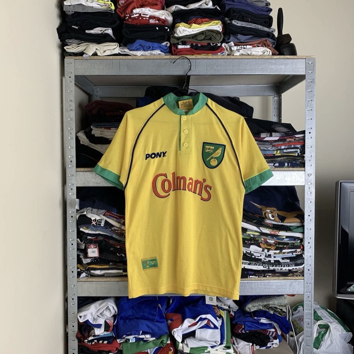 PONY Rare! #10 Norwich City Pony Vintage Soccer Jersey 1997 Size US S / EU 44-46 / 1 - 1 Thumbnail