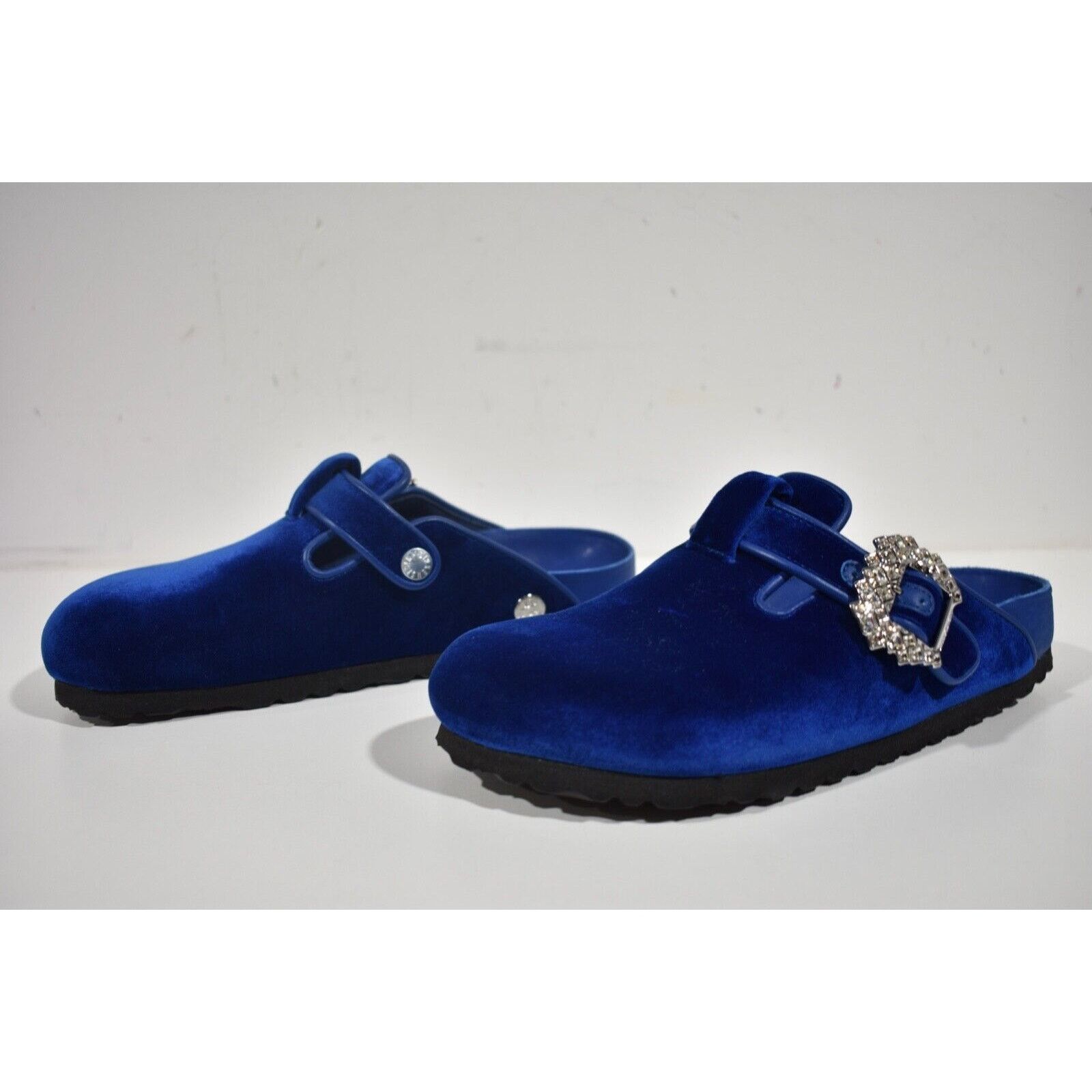 Manolo Blahnik Birkenstock Boston Crystal Buckle Velvet Backless Mule 36 Size US 6 / IT 36 - 9 Thumbnail