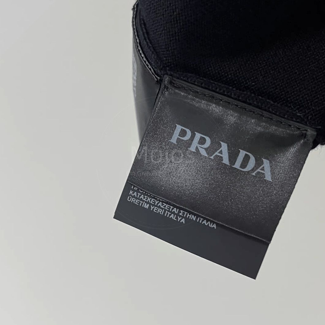 Prada Sz 46 Prada Knitwear Tank Top-2508 Size US S / EU 44-46 / 1 - 6 Thumbnail