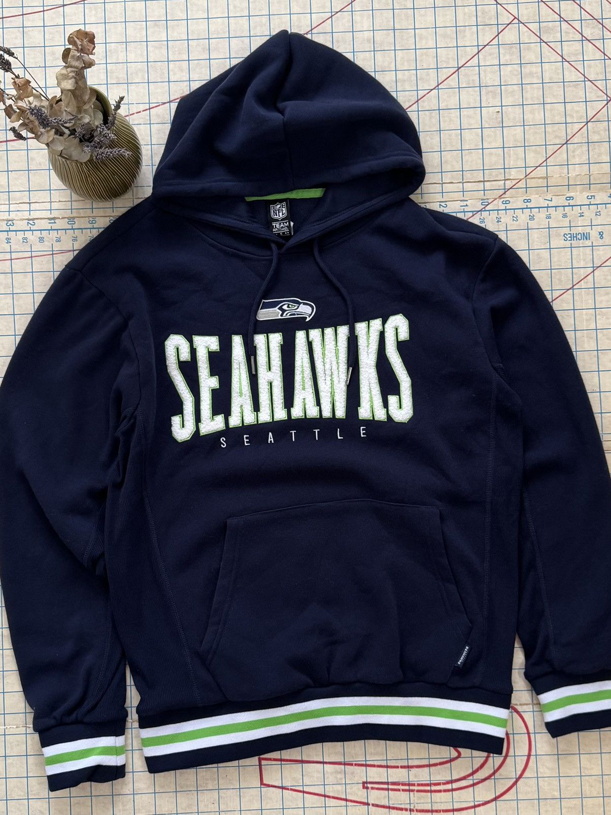 NFL NWOT NFL Team Apparel Seattle Seahawks Pull Over HoodieSmall Size US S / EU 44-46 / 1 - 3 Thumbnail