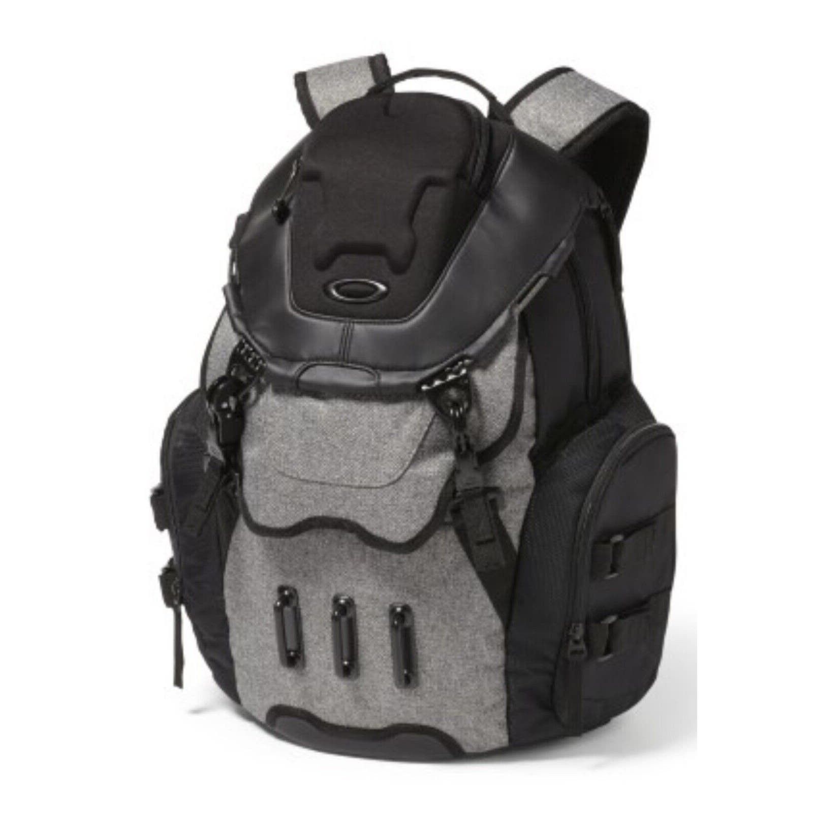image of Oakley Bathroom Sink Lx Backpack 921016-23Q Lx 200 in Grey, Men's