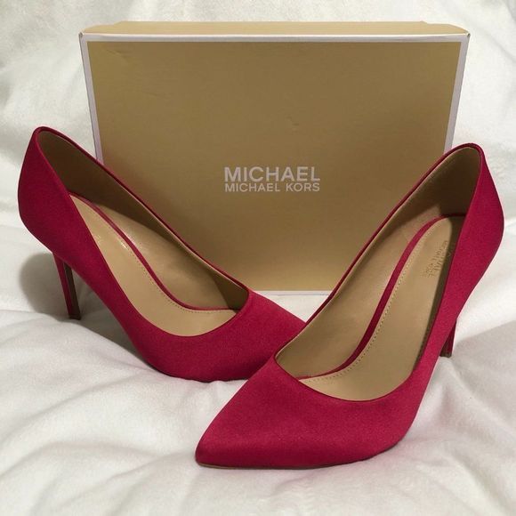 michael kors claire pump
