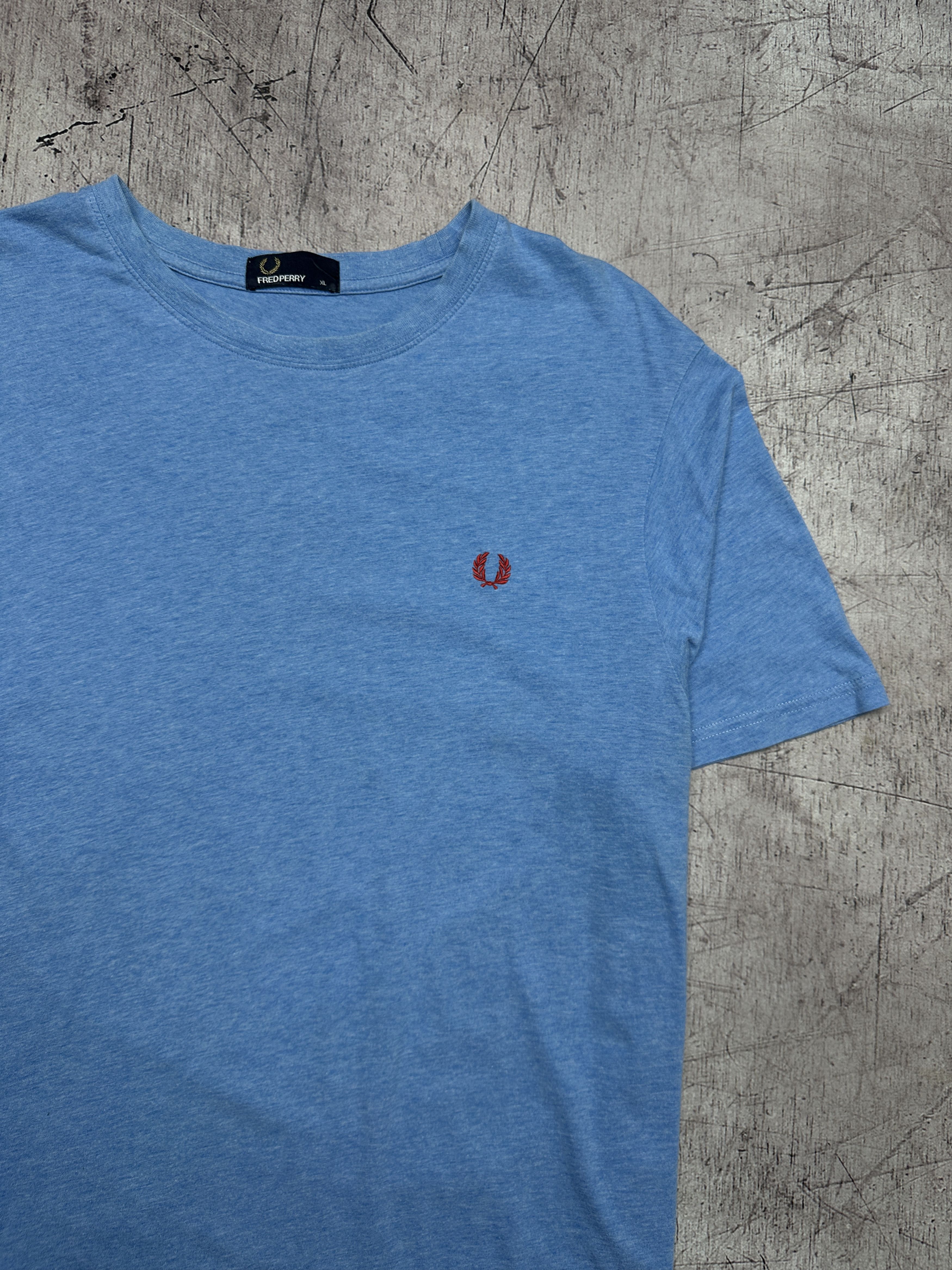Fred Perry × Vintage Fred Perry Vintage Mens Logo T-Shirt Size US XL / EU 56 / 4 - 2 Thumbnail