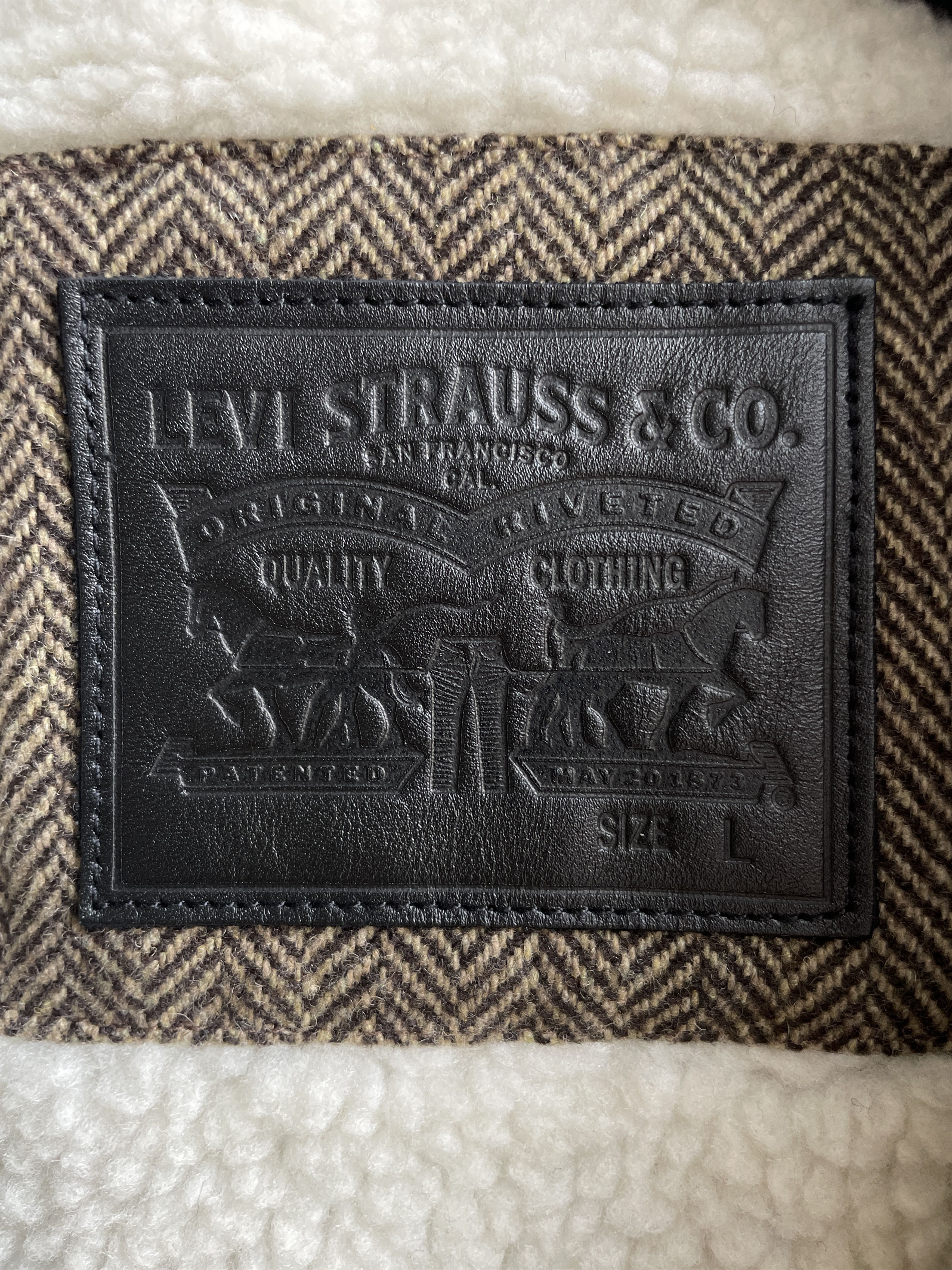 Levi's BNWT Levi's Jasper Club Herringbone Sherpa Lined Coat Size L Size US L / EU 52-54 / 3 - 12 Thumbnail