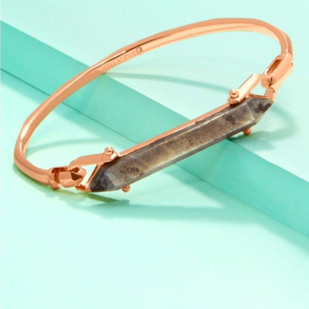 Other BNIB Stella & Dot Rose Gold Rebel Bangle with Green Stone Size ONE SIZE - 1 Thumbnail