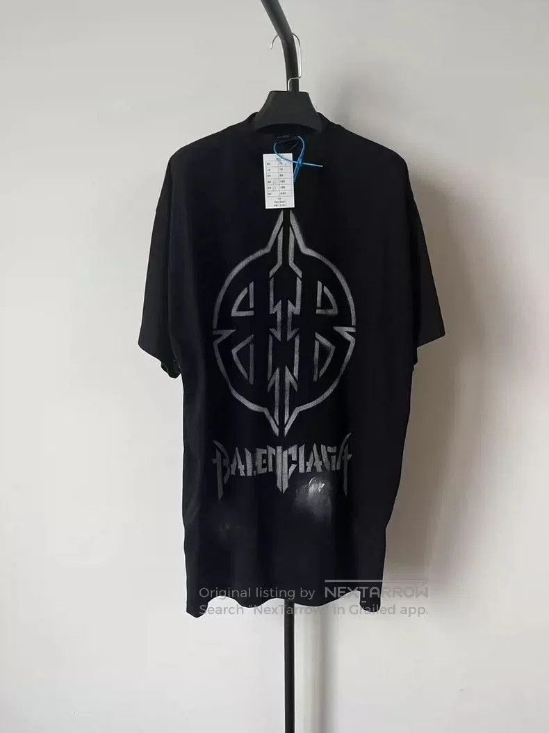 Balenciaga Balenciaga Logo Print Crewneck Short-Sleeve T-shirt. Size US S / EU 44-46 / 1 - 1 Thumbnail