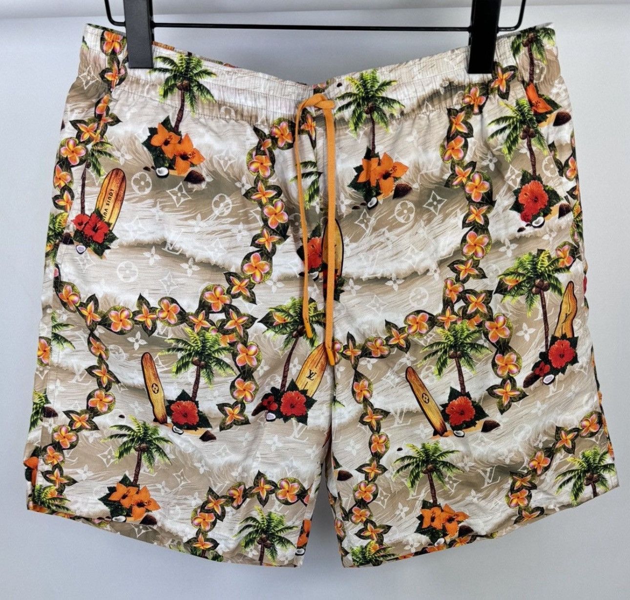 Louis Vuitton MONOGRAM PRINT SWIM SHORTS 1AFRNO Size US 34 / EU 50 - 2 Thumbnail