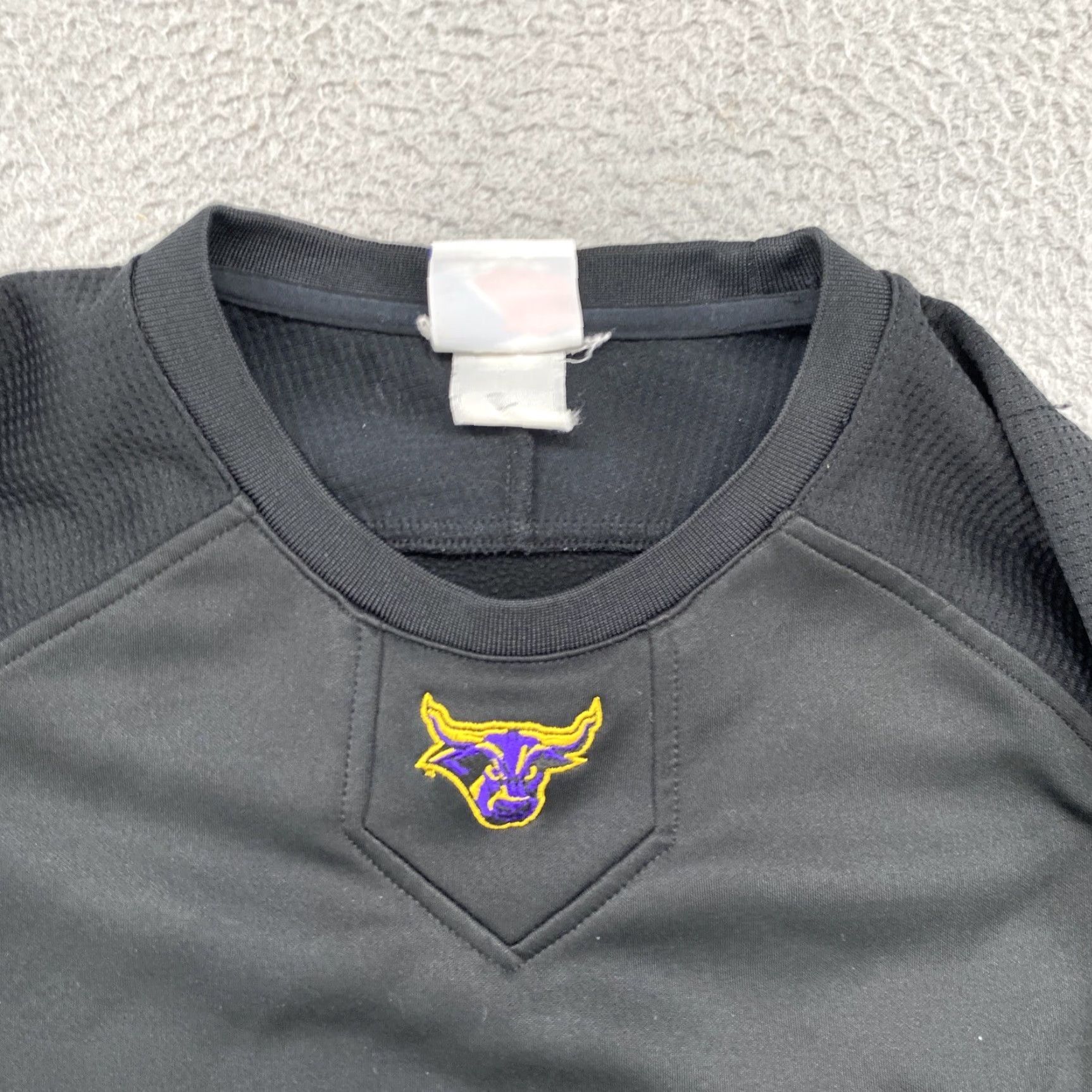 Vintage VINTAGE Majestic Minnesota Mankato State College Pullover Sweatshirt Mens XL Black College Pullover Sweatshirt Men XL Black Mens Size US XL / EU 56 / 4 - 2 Thumbnail
