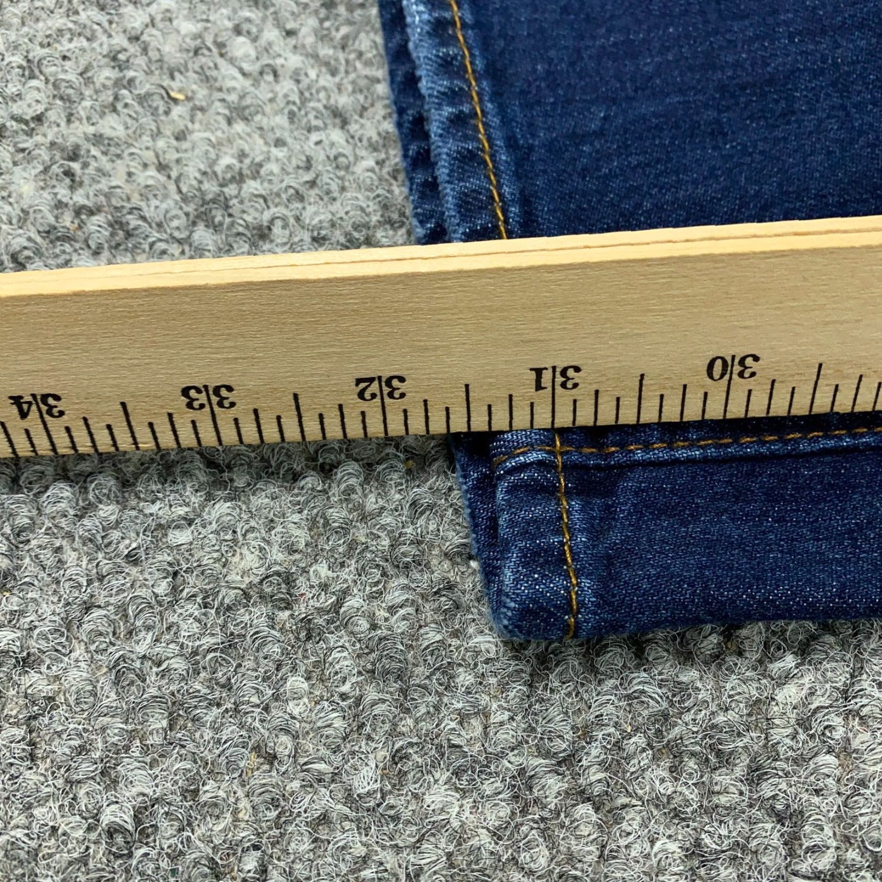 Vintage MICHAEL STRAHAN Jeans Mens Blue 32x32 Straight Fit Stretch Denim 5-Pocket Medium Wash Size US 33 - 4 Thumbnail