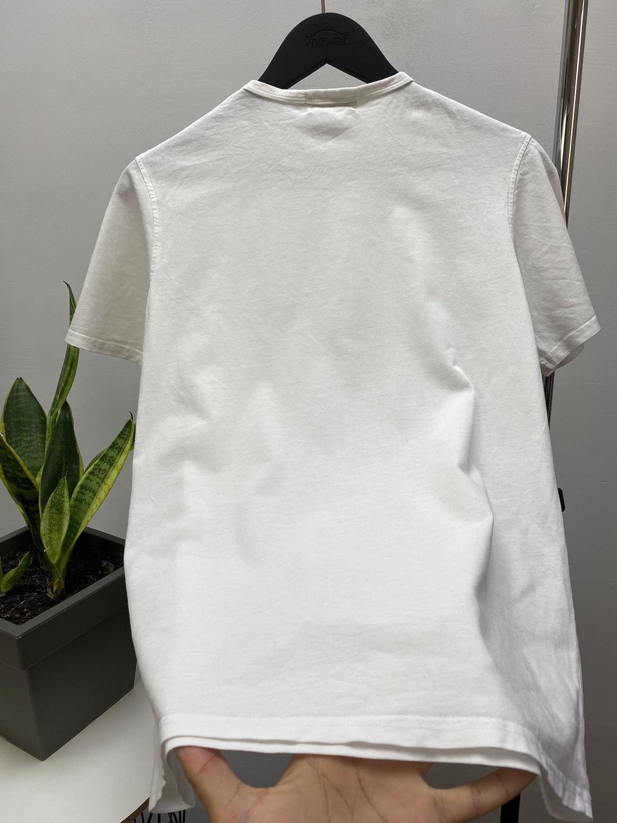 Yves Saint Laurent Yves Saint Laurent Small Logo T-shirt YSL White Men’s S Size US S / EU 44-46 / 1 - 16 Thumbnail
