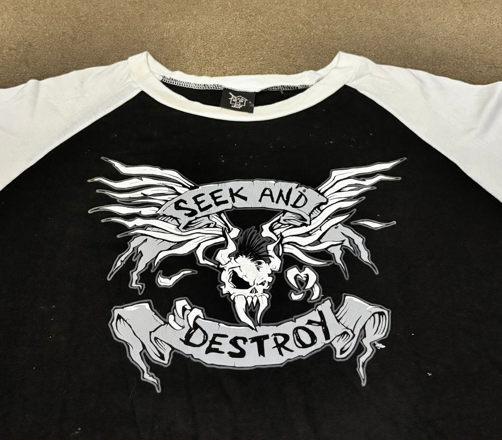 Metallica Vintage Metallica Seek And Destroy Raglan Shirt Size US L / EU 52-54 / 3 - 5 Thumbnail