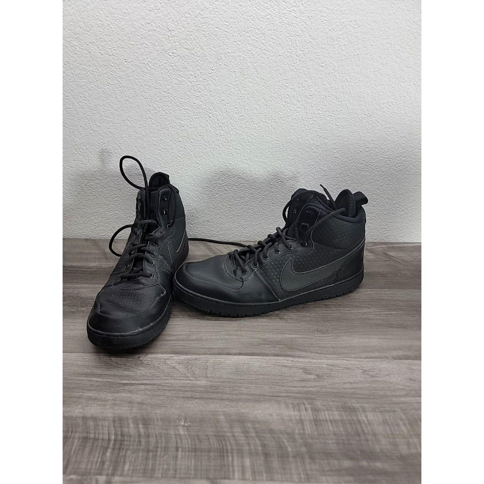 Nike Nike Court Borough Mid Winter Triple Black AA0547-002 Size 12.5 Mens Black Leather Basketball Shoes Size US 13 / EU 46 - 2 Thumbnail