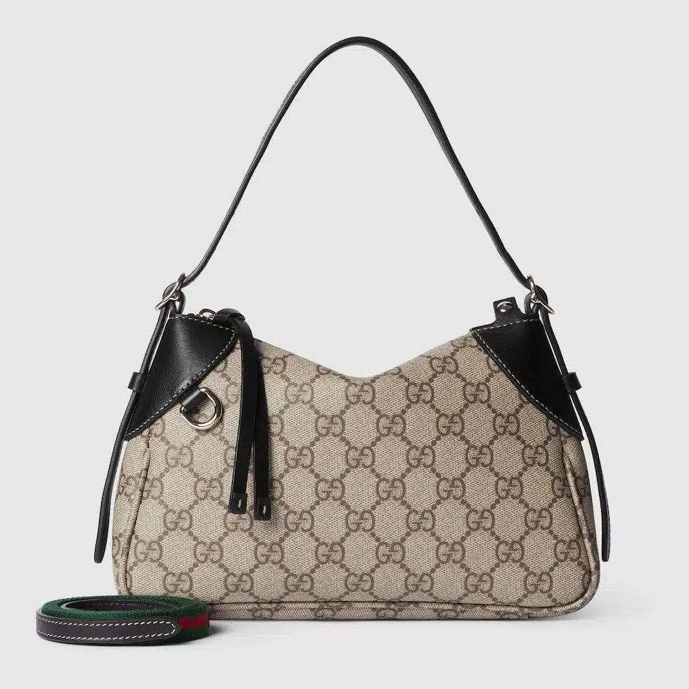 Gucci o1la5ras0526 Size: OS / GG Emblem Small Shoulder Bag Size ONE SIZE - 1 Thumbnail
