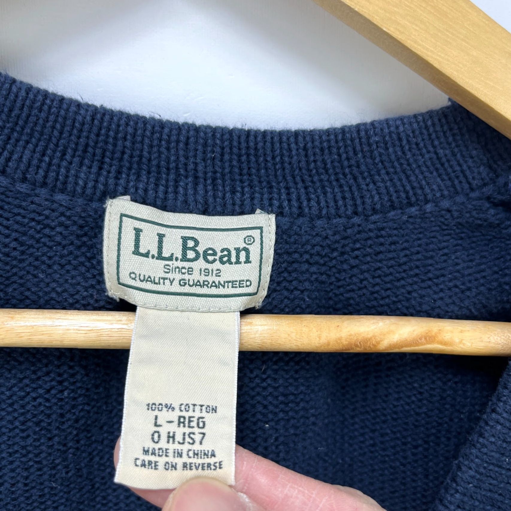 Vintage VINTAGE L.L. Bean Cardigan Knit Sweater Men’s Large Navy Blue Cotton Knit Cardigan Vintage | L.L. Bean | Cardigan | Men | Large | Navy | Blue Size US L / EU 52-54 / 3 - 4 Thumbnail