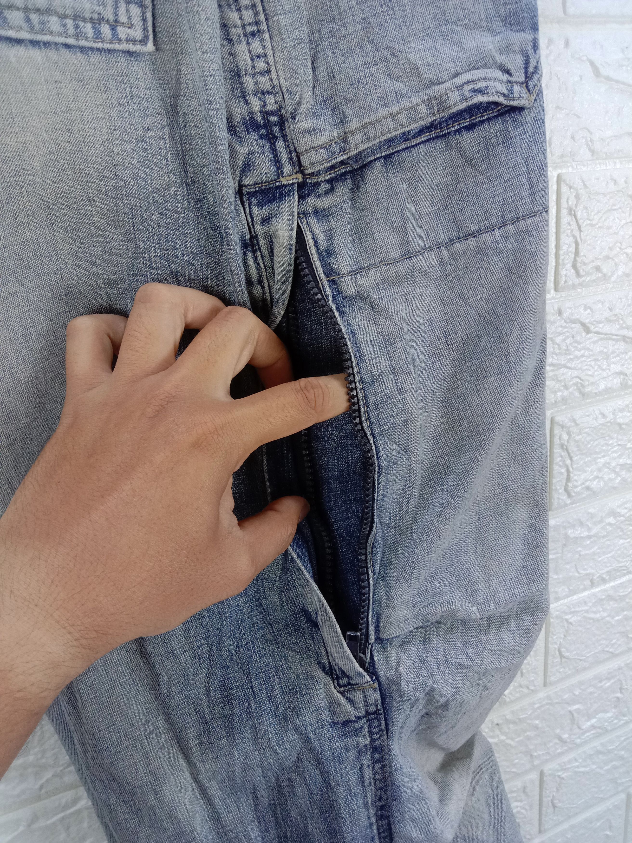 Japanese Brand Baggy Jeans Vintage Japanese Multi Pocket Wide Denim Size US 31 - 13 Thumbnail