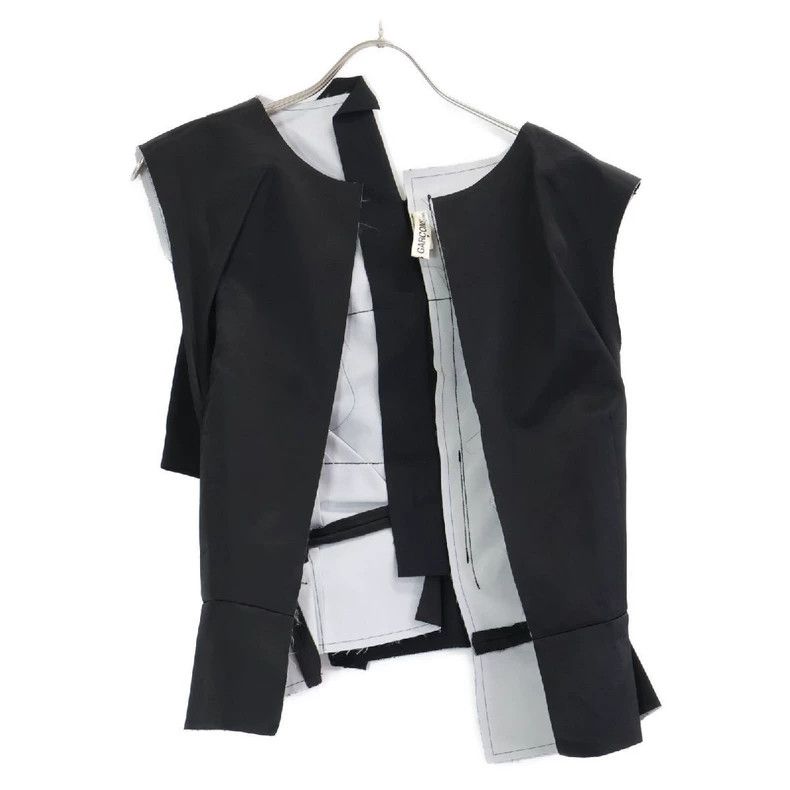 Comme des Garcons Comme des Garcons Black vintage design blouse Size M / US 6-8 / IT 42-44 - 1 Thumbnail