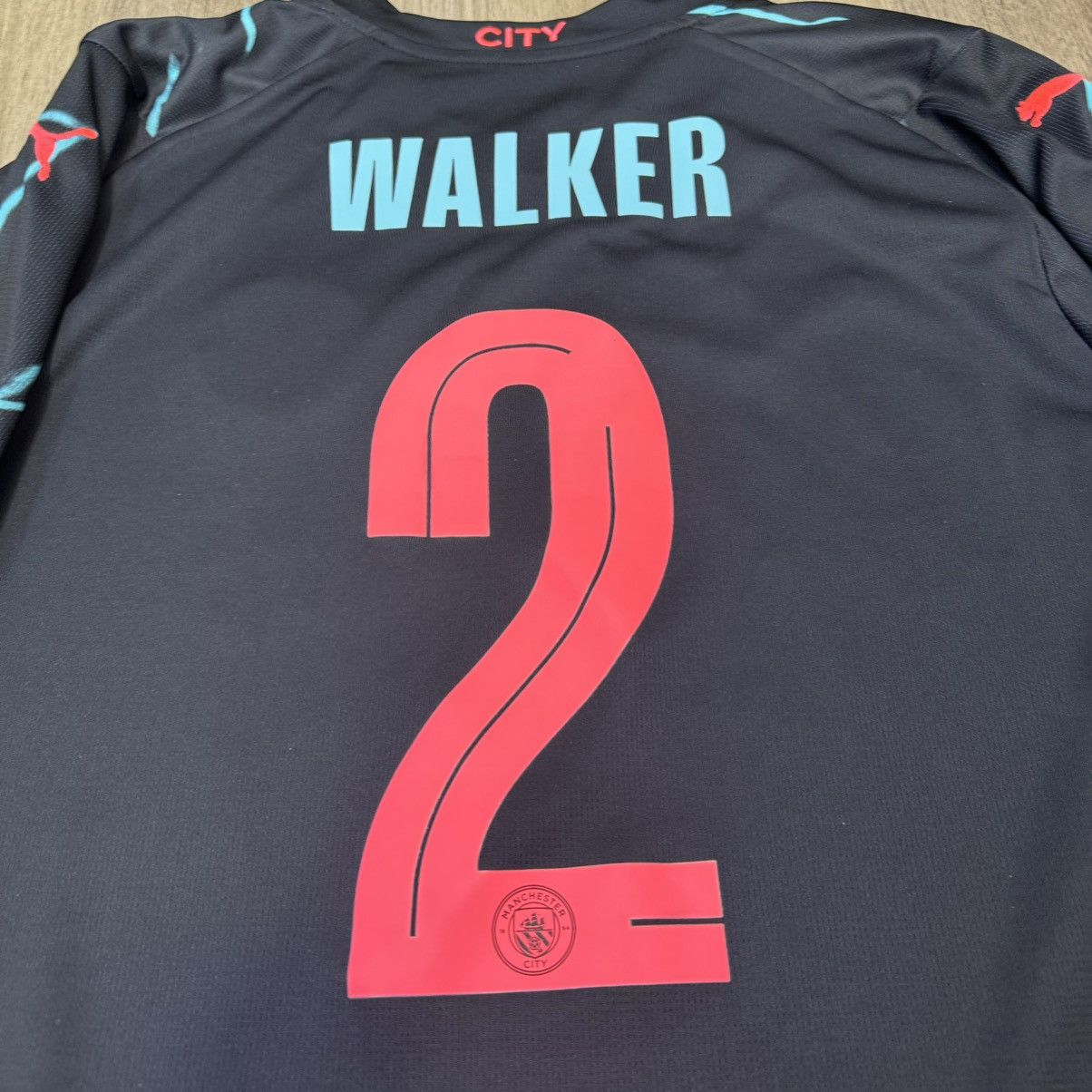 Puma Manchester City 23/24 C/L away shirt #2 Walker Size US L / EU 52-54 / 3 - 4 Thumbnail